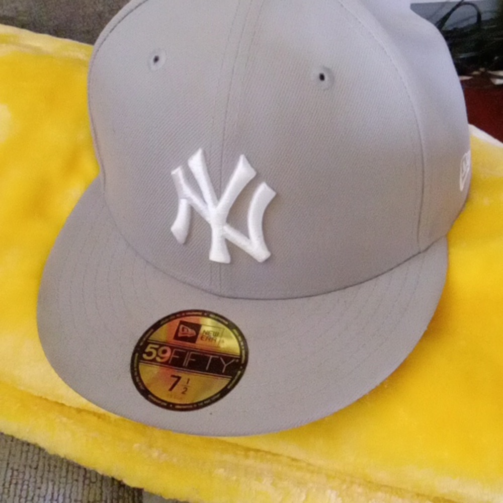 Men's hat